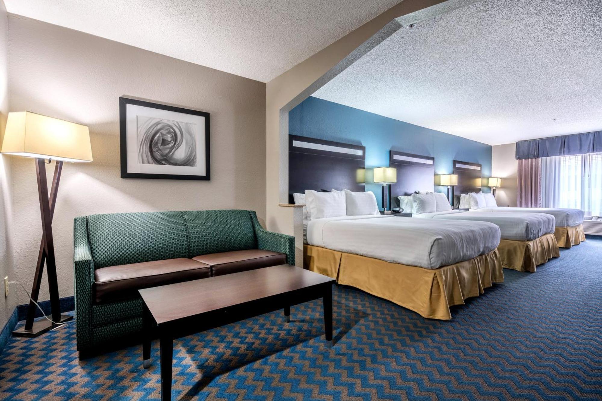 Holiday Inn Express & Suites Roanoke Rapids By Ihg Экстерьер фото