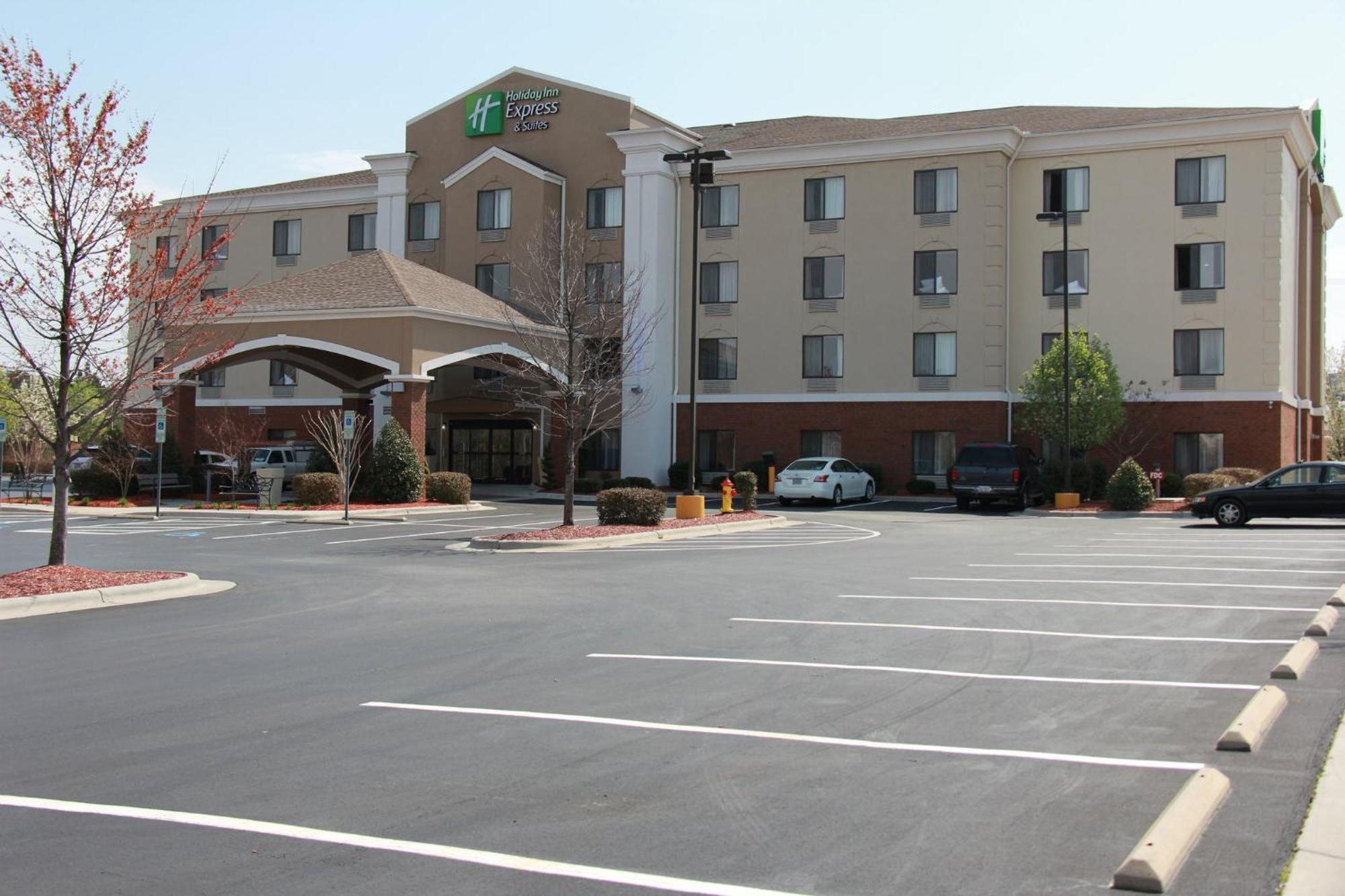 Holiday Inn Express & Suites Roanoke Rapids By Ihg Экстерьер фото